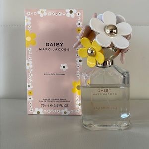 Marc Jacobs Daisy Eau So Fresh Eau de Toilette 2.5oz